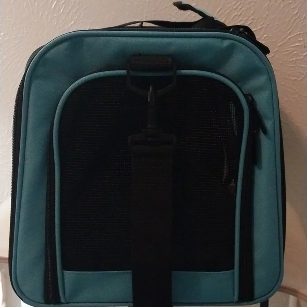 Echohana NWOT Pet Carrier